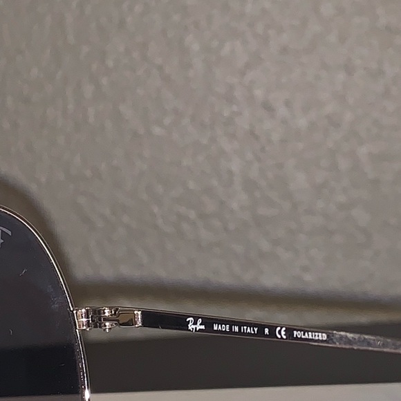 Ray-ban sunglasses - Picture 3 of 6